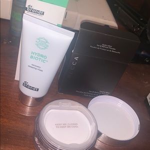 Sleeping mask and primer